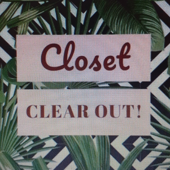 🇨🇦 Meet your Posher, Isa 🇨🇦 - Picture 3 of 4